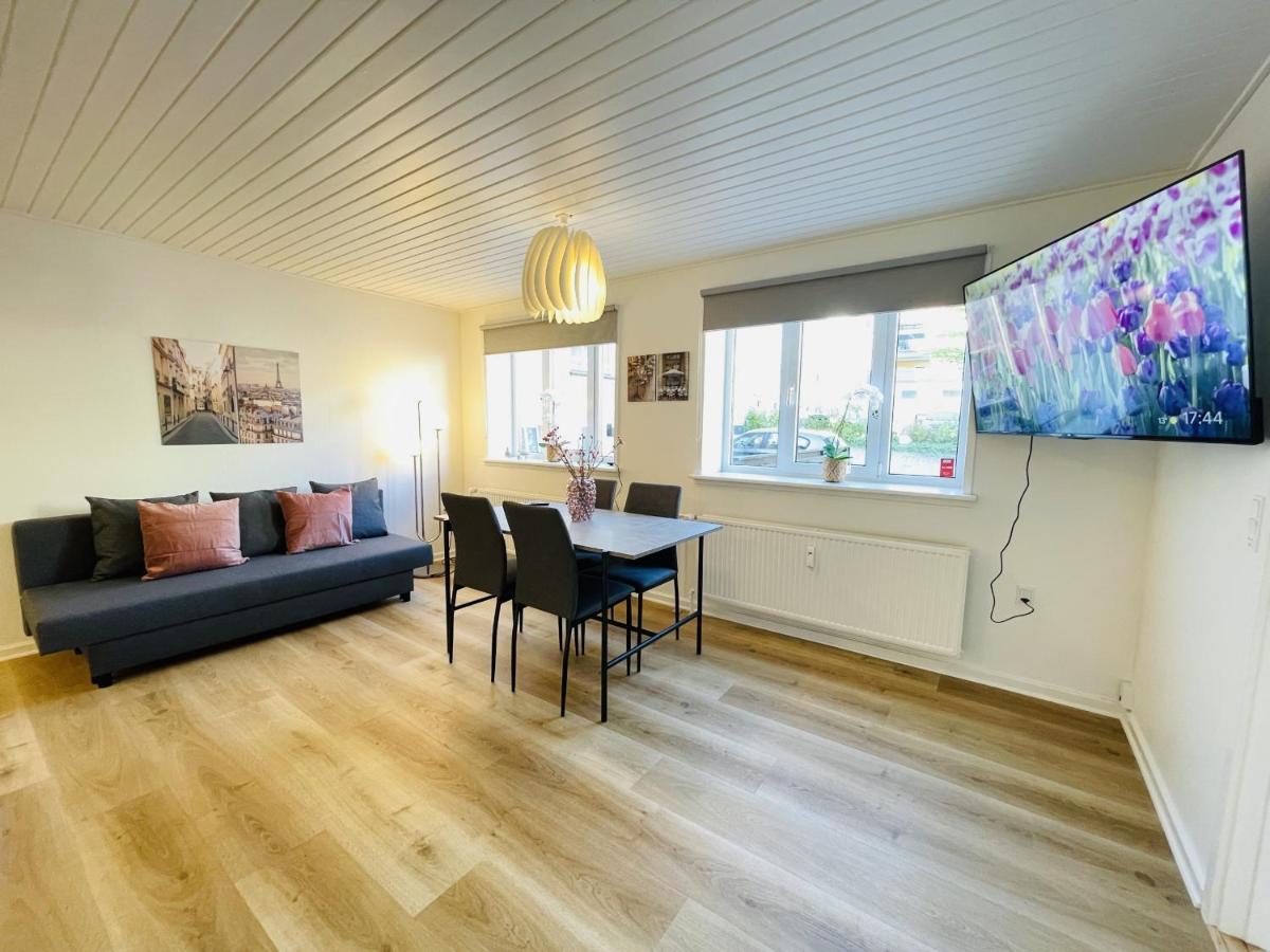 Aday - Charming Apartment In The Pedestrian Street Of Frederikshavn Extérieur photo